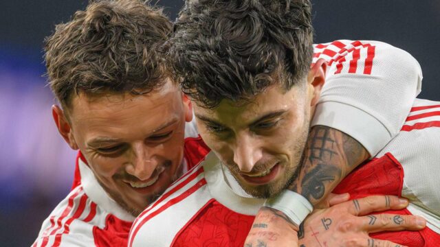 Man Utd „plánuje formálnu ponuku“ za hviezdu Arsenalu, keďže Arteta sa „neochotne“ rozhodol „prijať“ prestup 52 miliónov libier
