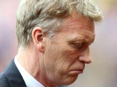 Manažér Premier League bol prepustený po tom, čo obvinil „nelojálnosť hráčov“ Manažér Premier League bol prepustený po tom, čo obvinil „nelojálnosť hráčov“