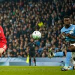 Manchester City remizoval s Nottinghamom Forest 2:2, čo výrazne narušilo ambície získať titul v Premier League