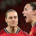 Ellen White, Jen Beattie a Ben Haines