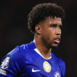 Manchester United sa po údere Elliota Andersona obrátil na Andreyho Santosa z Chelsea