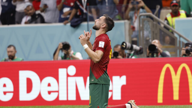 Manchester United zvýšil svoje šance na udržanie Bruna Fernandesa Manchester United zvýšil svoje šance na udržanie Bruna Fernandesa