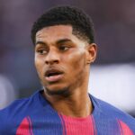 BARCELONA, ŠPANIELSKO - 7. FEBRUÁRA: Marcus Rashford z FC Barcelona sa pozerá počas zápasu LaLiga EA Sports medzi FC Barcelona a RCD Mallorca na Spotify Camp Nou 7. februára 2026 v Barcelone v Španielsku. (Foto: Judit Cartiel/Getty Images)