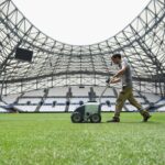 Marseille dostáva od zväzu francúzskych novinárov právne varovanie kvôli obavám z „cenzúry“.