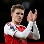 Martin Odegaard poskytuje informácie o zraneniach pred zápasom v Evertone