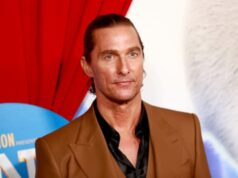 Matthew McConaughey posiela správu Peyton Stearns po jej víťazstve na ATX Open v Austine Autor fotografie Tim Clayton/Corbis prostredníctvom Getty Images