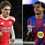 Max Dowman z Arsenalu oslavuje druhý gól svojho tímu počas zápasu Premier League medzi Arsenalom a Evertonom na Emirates Stadium.