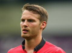 Mega-flop z Man Utd dostal pokutu 20 libier po tom, čo povedal spoluhráčovi: „Vyrobil som tvoju mamu“ Nick Powell