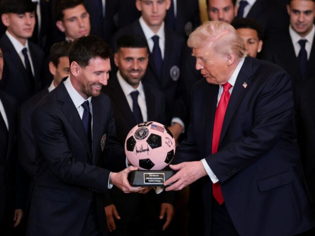 Messi kritizoval za tlieskanie Trumpovi počas amerických útokov na Irán | Izraelsko-iránsky konflikt
