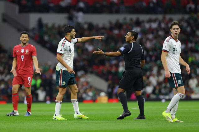 Mexiko a Portugalsko uhrali drsnú bezgólovú remízu Download app from appStore