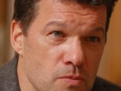 Michael Ballack sa rozpadá, keď legenda Chelsea hovorí o smrti 18-ročného syna Michael Ballack v rozhovore pre Sky Germany.