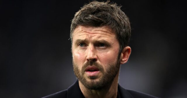 Michael Carrick a Tottenham utrpeli ranu ako hlavný cieľ Man Michael Carrick pred zápasom Premier League medzi Newcastlom United a Manchestrom United v St James' Park.