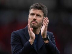 Michael Carrick odhaľuje kľúčové vylepšenia, ktoré stoja za návratom Manchestru United proti Crystal Palace Manažér Manchestru United Michael Carrick hovorí s Benjaminom Seskom po zápase Premier League medzi Manchestrom United a Crystal Palace v...