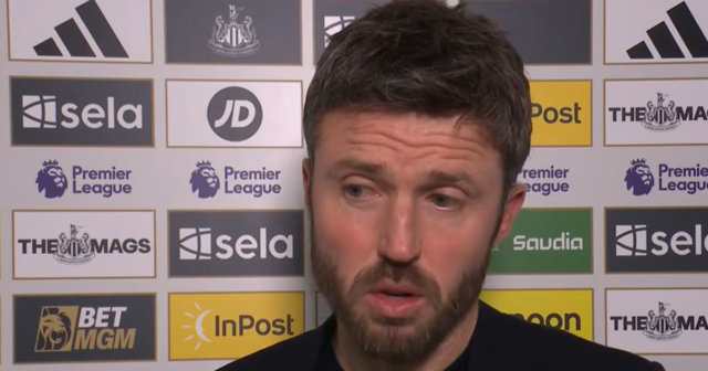 Michael Carrick hovorí počas rozhovoru