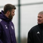 Hlavný tréner Michael Carrick, Bryan Robson