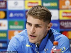 Micky van de Ven odbíja „nezmysel“ tvrdenia, že niektoré hviezdy Tottenhamu nie sú odhodlané bojovať o zostup – a vášnivo obhajuje svoje vlastné úsilie Micky van de Ven odpovedá „nezmyselným“ správam, že niektorí hráči Tottenhamu nie sú oddaní počas boja klubu proti zostupu