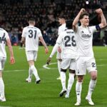 Ryan Yates a jeho spoluhráči z Nottinghamu Forest vo štvrtok zdolali Midtjylland po penaltách