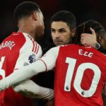 Španielsky manažér Arsenalu Mikel Arteta musí nájsť spôsob, ako udržať svojich hráčov po výhre Chelsea v pokoji