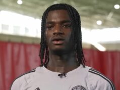 Mladík Man Utd Ayden Heaven menuje hviezdu Arsenalu a tímového kolegu ako najväčšieho vplyvného hráča Ayden Heaven z Manchestru United hrá počas zápasu Premier League medzi Manchestrom United a Crystal Palace na Old Trafford v Manchestri, Spojené kráľovstvo, 1. marca 2026. (Foto: Mark Cosgrove/News Images/NurPhoto via Getty Images)