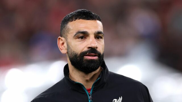 Mohamed Salah má dve možné únikové cesty z Liverpoolu, na ktoré má podľa všetkého veľmi odlišné názory
