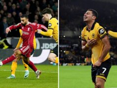 Mohamed Salah ukončil gólové suchoty, ale Liverpool ohromil neskorým víťazom Wolves Manažér Wolverhamptonu Wanderers Rob Edwards oslavuje víťazstvo počas zápasu Premier League medzi Wolverhampton Wanderers a Liverpoolom na...