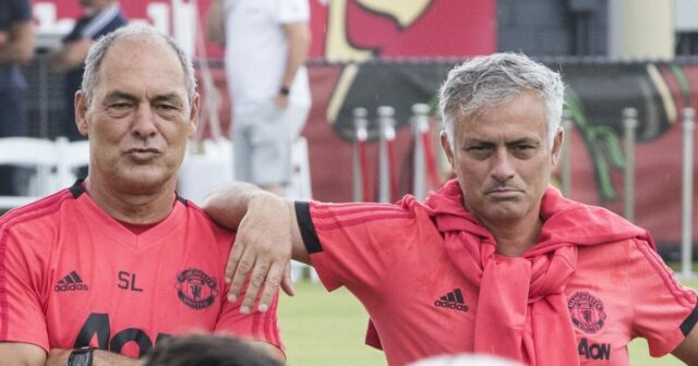 Mourinho vzdáva emocionálnu poctu po smrti bývalého trénera Man Utd a Chelsea | Futbal | Šport
