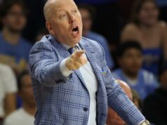 Mužský basketbal UCLA získal 7. miesto v zápase s číslom 10 UCF vo Philadelphii Mužský basketbal UCLA získal 7. miesto v zápase s číslom 10 UCF vo Philadelphii