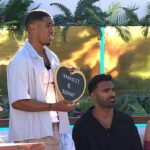 Montel McKenzie si urobil meno v britskej verzii zoznamky Love Island