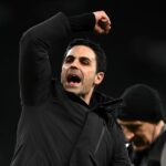 Tréner Arsenalu Mikel Arteta