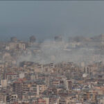 Nad južnými predmestiami Bejrútu stúpa dym