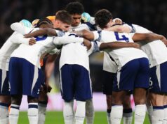 Najlepší kandidát na Tottenham sa objavil, keď krízový klub začal „proces výmeny“ Hráči Tottenhamu Hotspur sa túlia