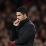 LONDÝN, ANGLICKO - 1. marca: Mikel Arteta, manažér / hlavný tréner Arsenalu, reaguje počas zápasu Premier League medzi Arsenalom a Chelsea na Emirates Stadium 1. marca 2026 v Londýne v Anglicku. (Foto Catherine Ivill - AMA/Getty Images)