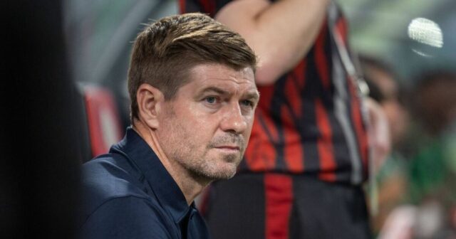 Návrat Stevena Gerrarda do Liverpoolu po dosiahnutí dohody s manželkou Návrat Stevena Gerrarda do Liverpoolu po dosiahnutí dohody s manželkou | Futbal | Šport