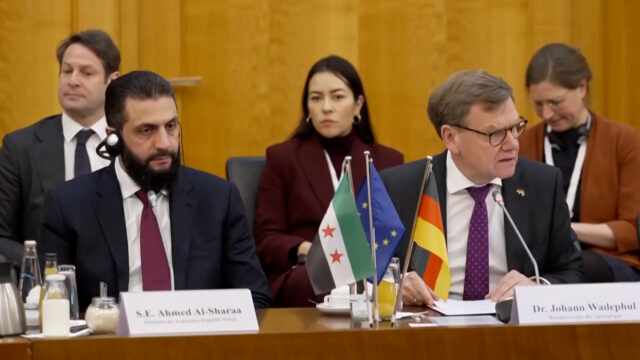 Nemecké ministerstvo zahraničných vecí hovorí prezidentovi al-Sharaa: „Stojíme pri Sýrii“ Nemecké ministerstvo zahraničných vecí hovorí prezidentovi al-Sharaa: „Stojíme pri Sýrii“ | Sýrska vojna