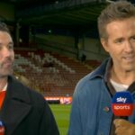 Nepríjemný telefonát Davida Beckhama s Ryanom Reynoldsom počas živého zápasu Wrexham | Futbal | Šport