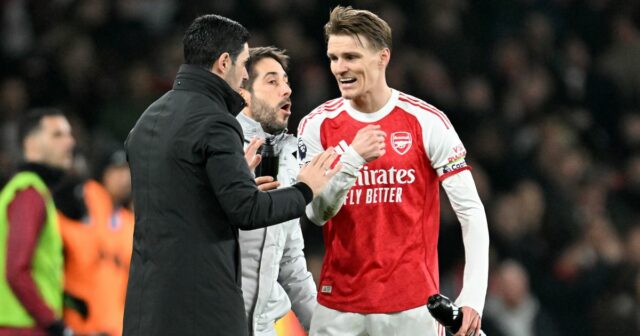 Mikel Arteta a Martin Odegaard