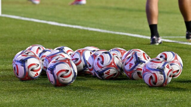 Newcastle United odmieta tvrdenia o odchode Sandra Tonaliho
