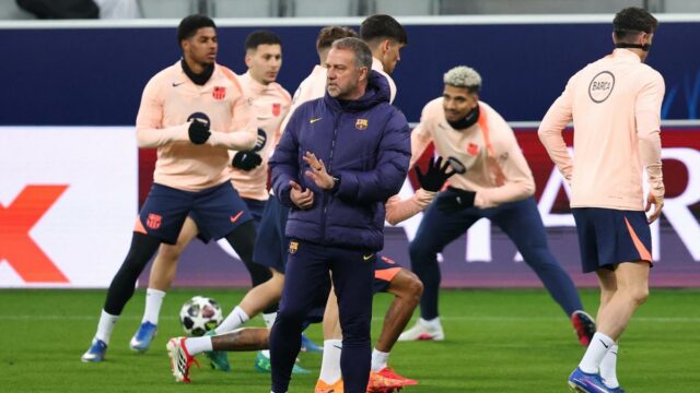 Newcastle United vs Barcelona — Flick nepodceňujte Magpies pred súbojom Ligy majstrov
