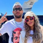 Santosov útočník č. 10 Neymar reaguje počas Paulista Championship