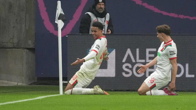 1. FSV Mainz 05 v FC Augsburg - Bundesliga