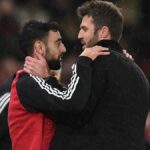 Bruno Fernandes a Michael Carrick po zápase Manchestru United