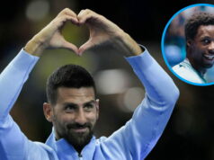 Novak Djokovič vzdáva hold Gaelovi Monfilsovi Novak Djokovič vzdáva hold Gaelovi Monfilsovi