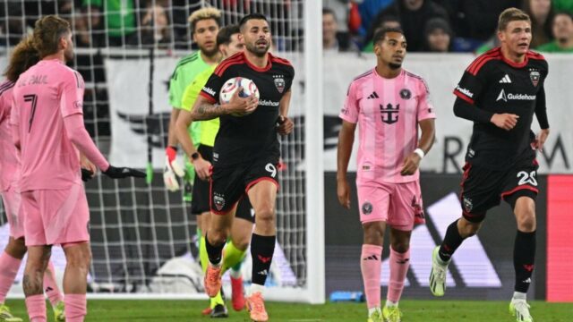 Nové defenzívne spôsoby myslenia zobrazené počas návštevy DC United v Nové defenzívne spôsoby myslenia zobrazené počas návštevy DC United v Chicagu