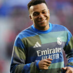 Nové video Kyliana Mbappeho podnecuje klebety o romantike Ester Exposito