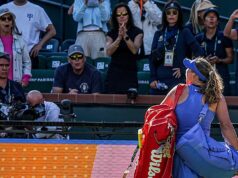 Obhajkyňa titulu Mirra Andreeva prehráva v Indian Wells, vybuchne na fanúšikov Obhajkyňa titulu Mirra Andreeva prehráva v Indian Wells, vybuchne na fanúšikov