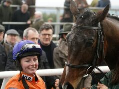 Odhalené: Nová vlna džokejiek, ktoré sa snažia nahradiť kráľovnú Cheltenhamu Rachael Blackmore, sa začína Ladies Day: CHELTENHAM BREAKFAST Jody Townend - sestra Paula - sa bude snažiť vyhrať Champion Bumper na The Vicar o 17:20
