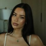 Ohromujúci WAG Jude Bellingham dáva fanúšikom pohľad do glam života s najnovšími zábermi