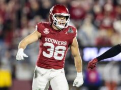 Oklahoma LB Owen Heinecke žaluje NCAA za oprávnenosť ročníka 26 Futbal NCAA: 1. kolo národného play-off CFP – Alabama v Oklahome