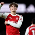 LONDÝN, ANGLICKO - 14. marca: Max Dowman z Arsenalu oslavuje strelenie druhého gólu svojho tímu počas zápasu Premier League medzi Arsenalom a Evertonom na Emirates Stadium 14. marca 2026 v Londýne v Anglicku. (Foto: Alex Pantling/Getty Images)