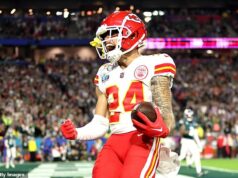 Packers pridávajú do zoznamu dvojnásobného šampióna Super Bowl a „kľúčovú zbraň“, keďže šialenstvo voľných agentúr pokračuje Packers sa údajne dohodli so širokým prijímačom Skyy Moore